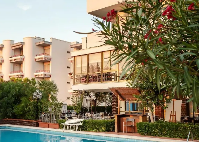 Haway Отель Мартинсикуро